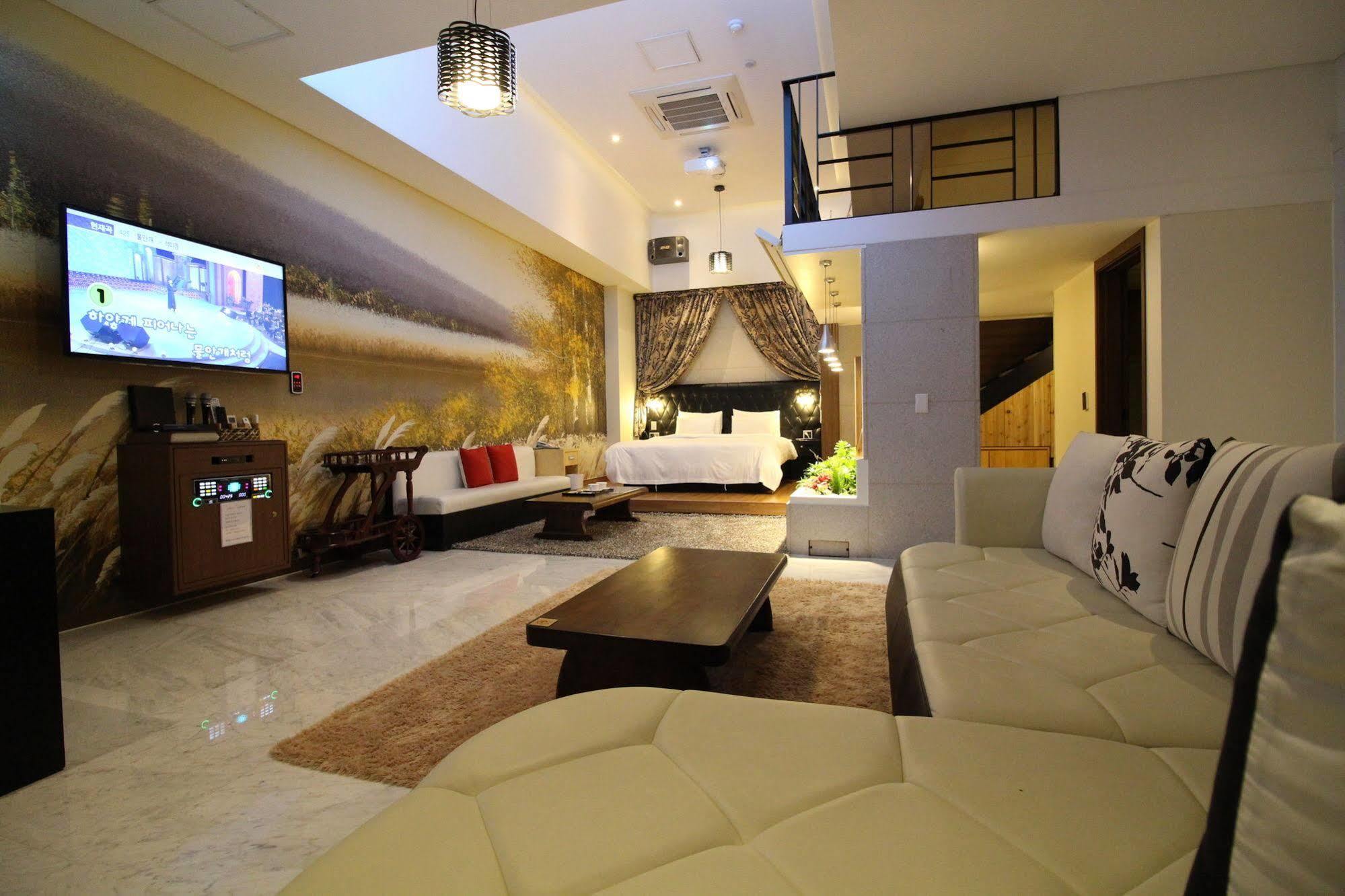 Polo Tourist Hotel Incshon Kültér fotó